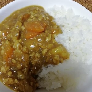 「ニンニクたっぷりあらびきミンチのカレー」